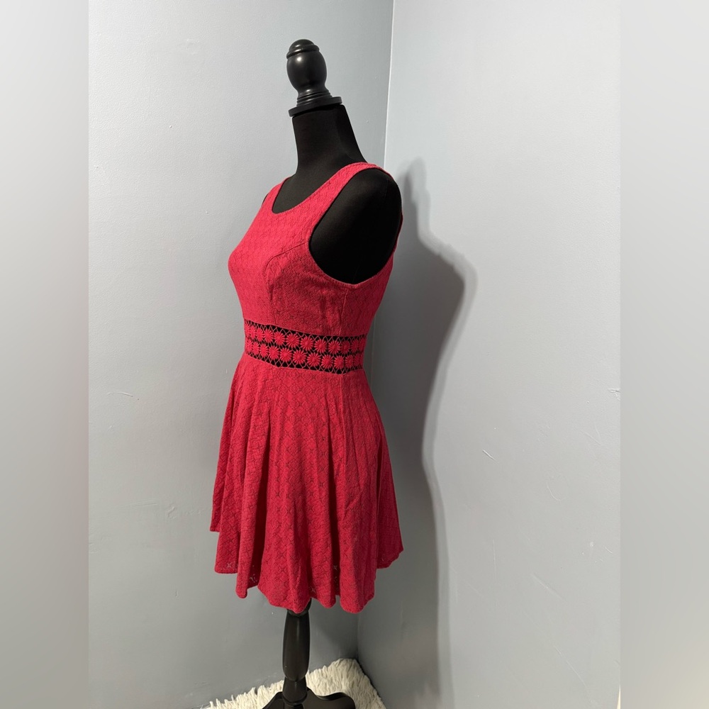 FREE PEOPLE Cut Out Daisy Waist Skater Dress In Red Women’s Size 6 - Picture 5 of 11